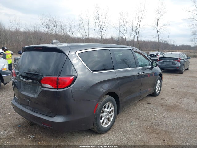 44742382 :رقم المزاد ، 2C4RC1DG9HR778889 vin ، 2017 Chrysler Pacifica Touring مزاد بيع