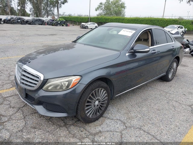 44742408 :رقم المزاد ، 55SWF4KB0FU033653 vin ، 2015 Mercedes-benz C 300 Luxury 4matic مزاد بيع