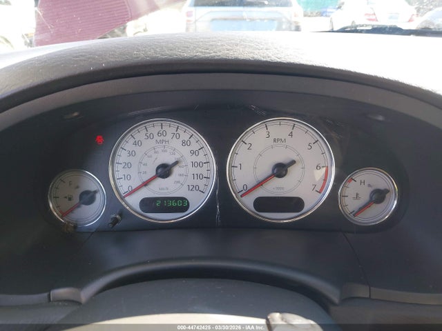 Продажа на аукционе авто 2005 Chrysler Town & Country Limited, vin: 2C8GP64L25R543251, номер лота: 44742425