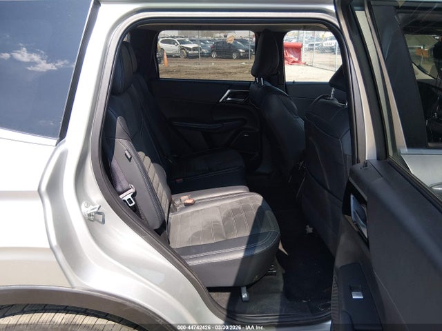 44742426 :رقم المزاد ، JA4J3VA86SZ015916 vin ، 2025 Mitsubishi Outlander Se 2.5 2wd مزاد بيع