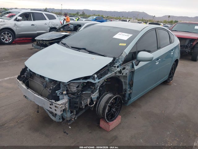 JTDKN3DU2E1771117 Toyota Prius Two