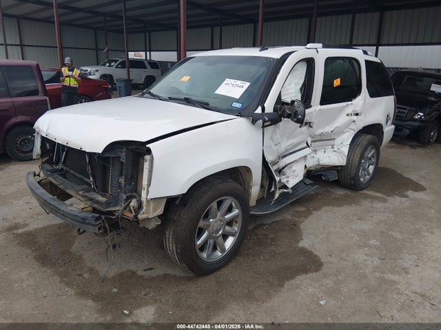 44742448 :رقم المزاد ، 1GKFK03229R277747 vin ، 2009 Gmc Yukon Denali مزاد بيع