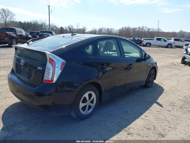 2015 TOYOTA PRIUS JTDKN3DU0F0415241 Photo 3