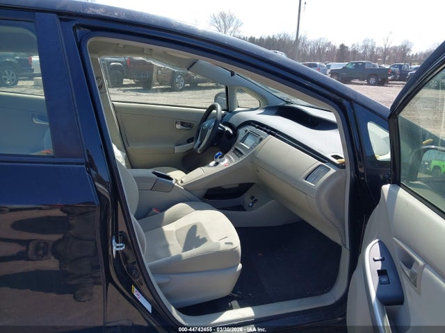 2015 TOYOTA PRIUS JTDKN3DU0F0415241 Photo 4