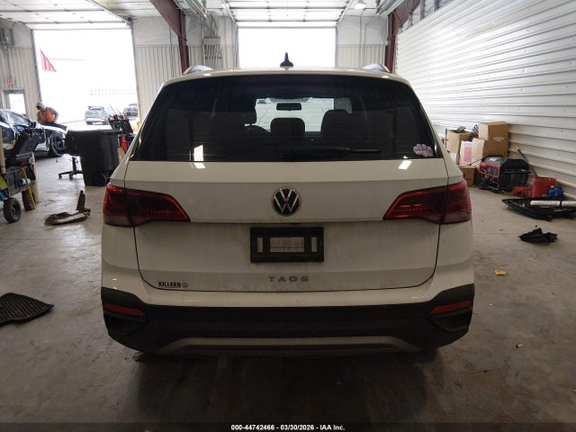 Продаж на аукціоні авто 2022 Volkswagen Taos 1.5t S, vin: 3VVCX7B21NM055918, номер лоту: 44742466