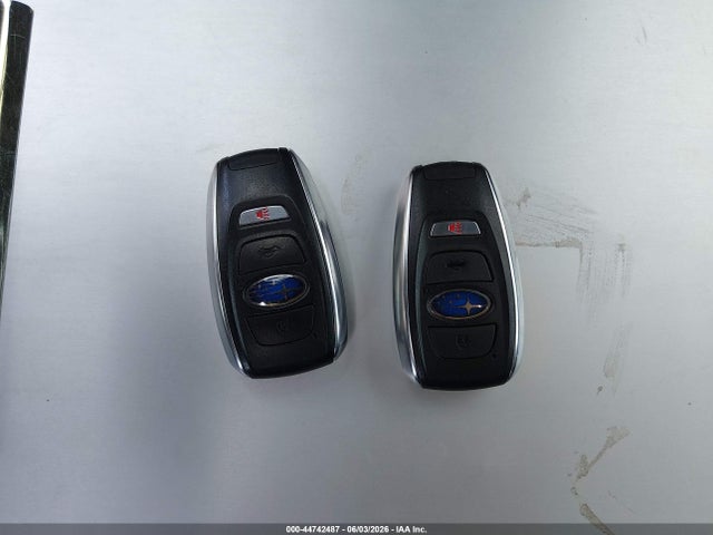 2025 Subaru Outback Limited მანქანა იყიდება აუქციონზე, vin: 4S4BTANC8S3157913, აუქციონის ნომერი: 44742487