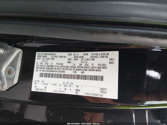 1FMCU0G95HUC53093 Ford ESCAPE SE