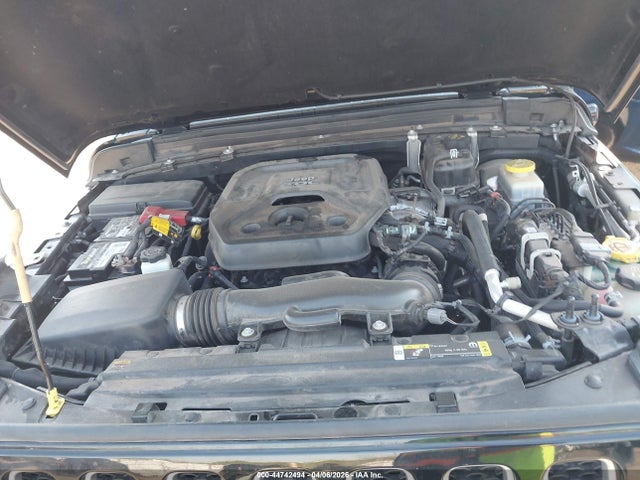 2021 Jeep Wrangler Unlimited Sahara 4x4 მანქანა იყიდება აუქციონზე, vin: 1C4HJXEN6MW695570, აუქციონის ნომერი: 44742494