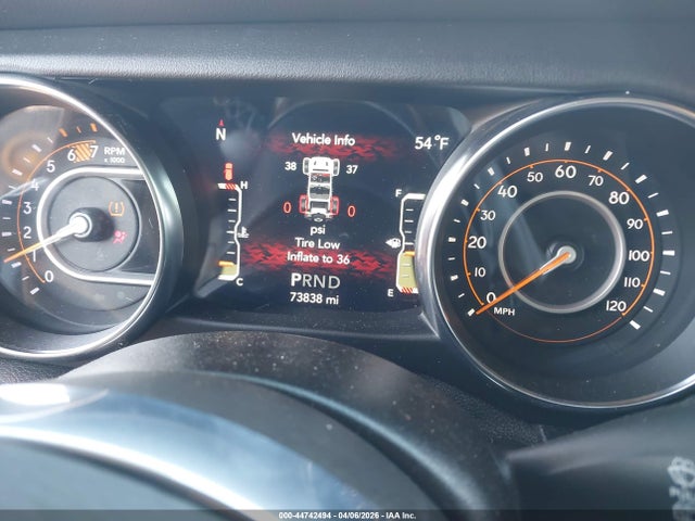 2021 Jeep Wrangler Unlimited Sahara 4x4 მანქანა იყიდება აუქციონზე, vin: 1C4HJXEN6MW695570, აუქციონის ნომერი: 44742494