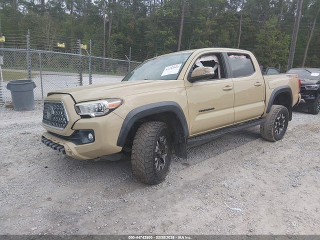 5TFCZ5AN8JX146066 Toyota Tacoma Trd Off Road