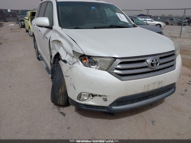 2012 Toyota Highlander Limited V6 მანქანა იყიდება აუქციონზე, vin: 5TDYK3EH5CS078367, აუქციონის ნომერი: 44742508