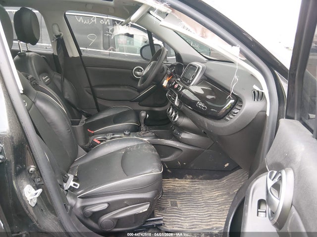 2017 FIAT 500X ZFBCFYDB7HP568077 Photo 4