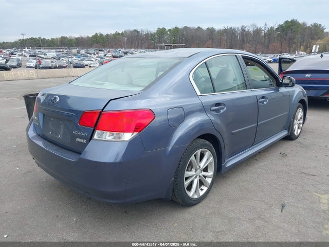44742517 :رقم المزاد ، 4S3BMBC63D3021292 vin ، 2013 Subaru Legacy 2.5i Premium مزاد بيع