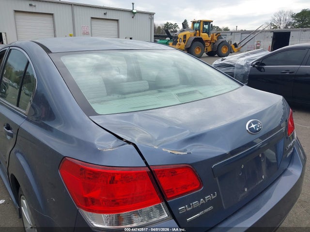 44742517 :رقم المزاد ، 4S3BMBC63D3021292 vin ، 2013 Subaru Legacy 2.5i Premium مزاد بيع