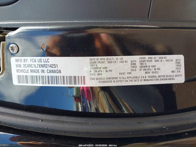2C4RC1L7XNR214231 Chrysler Pacifica Hybrid Touring L