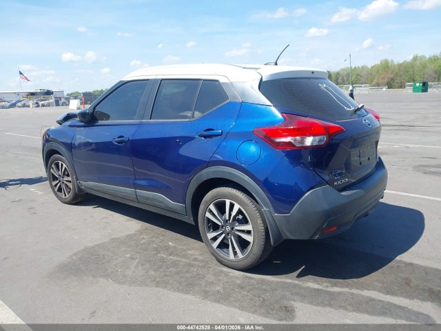 2019 NISSAN KICKS 3N1CP5CU8KL522727 Photo 2