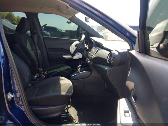 2019 NISSAN KICKS 3N1CP5CU8KL522727 Photo 4