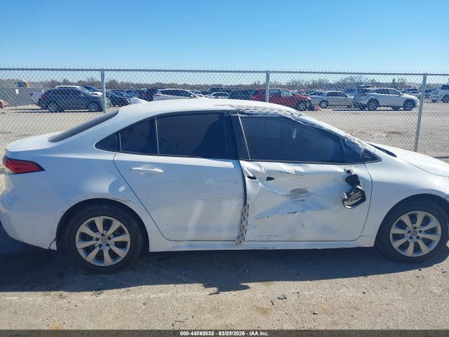 Продажа на аукционе авто 2020 Toyota Corolla Le, vin: 5YFEPRAEXLP106529, номер лота: 44742532