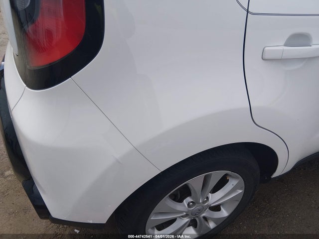 2016 KIA SOUL KNDJP3A50G7388005 Photo 5