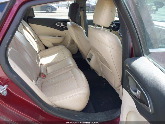 Продажа на аукционе авто 2017 Chrysler 200 Limited Platinum, vin: 1C3CCCAB4HN503684, номер лота: 44742565