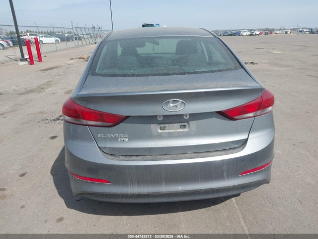 Продажа на аукционе авто 2018 Hyundai Elantra Se, vin: KMHD74LF9JU590788, номер лота: 44742572
