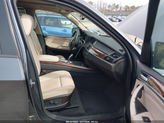 2012 BMW X5 5UXZV4C57CL752044 Photo 4