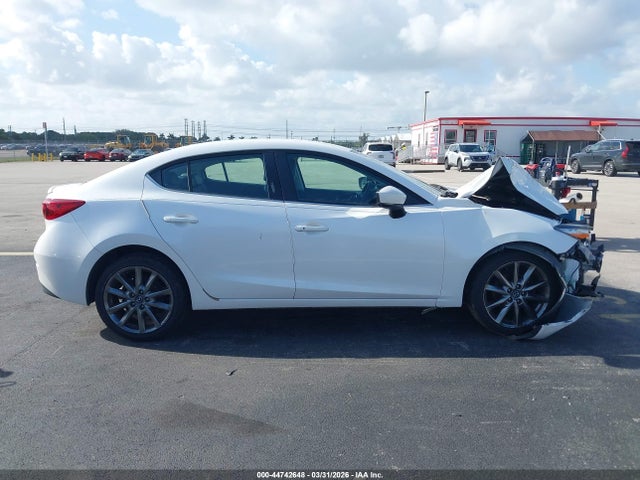 Aukcja sprzedaży 2018 Mazda Mazda3 Touring, vin: 3MZBN1V32JM229665, numer aukcji: 44742648