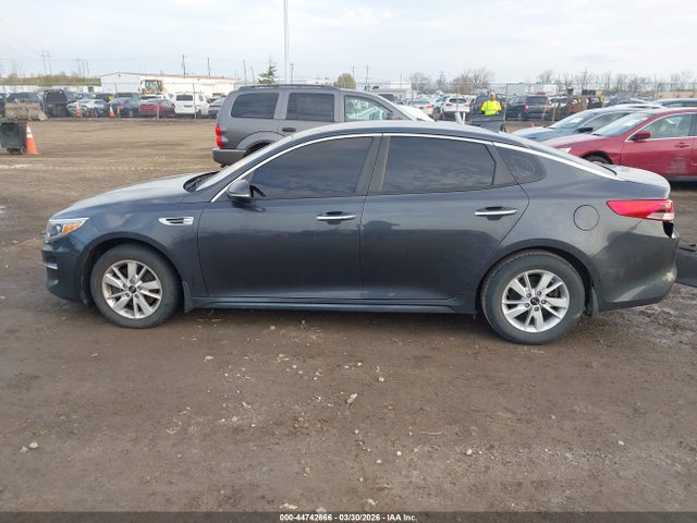 44742666 :رقم المزاد ، 5XXGT4L37HG150216 vin ، 2017 Kia Optima Lx مزاد بيع