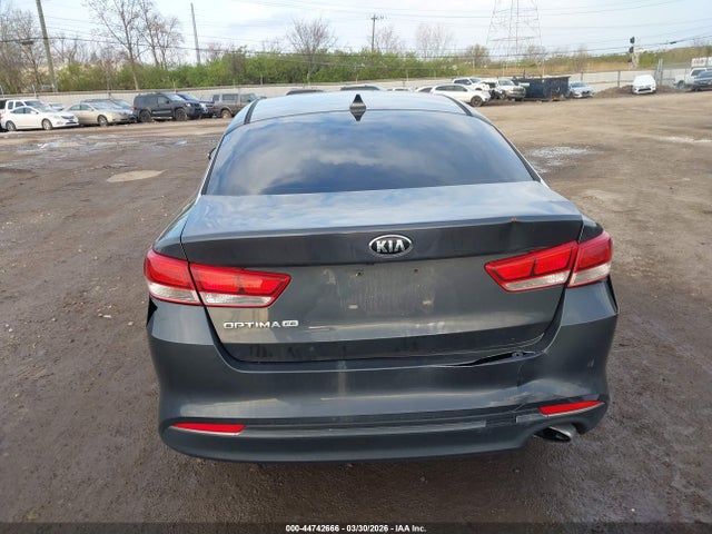 44742666 :رقم المزاد ، 5XXGT4L37HG150216 vin ، 2017 Kia Optima Lx مزاد بيع
