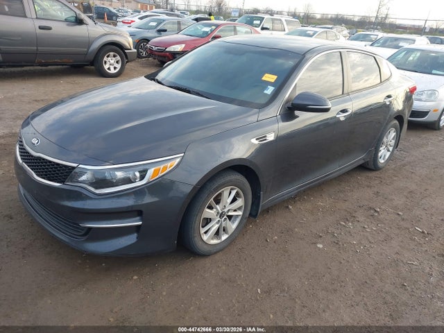 44742666 :رقم المزاد ، 5XXGT4L37HG150216 vin ، 2017 Kia Optima Lx مزاد بيع