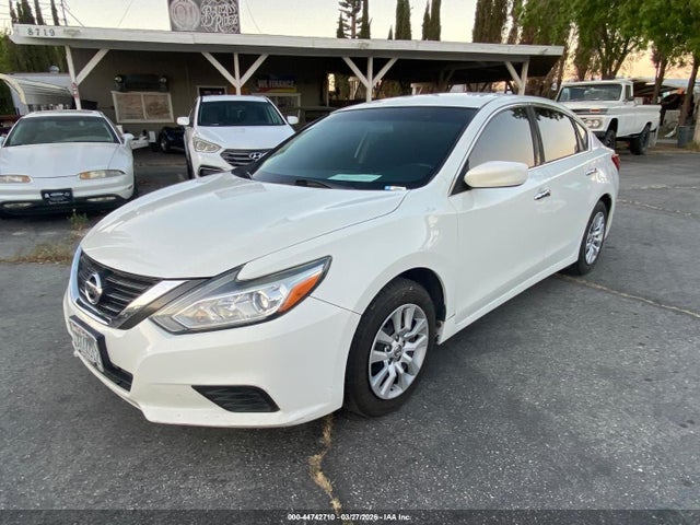 1N4AL3AP6HN340766 Nissan Altima 2.5 S