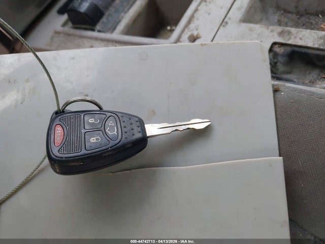 44742713 :رقم المزاد ، 1J8GN28K78W198546 vin ، 2008 Jeep Liberty Sport مزاد بيع