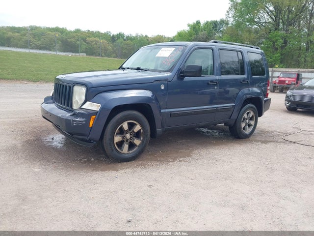 44742713 :رقم المزاد ، 1J8GN28K78W198546 vin ، 2008 Jeep Liberty Sport مزاد بيع