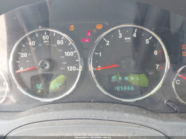 44742713 :رقم المزاد ، 1J8GN28K78W198546 vin ، 2008 Jeep Liberty Sport مزاد بيع