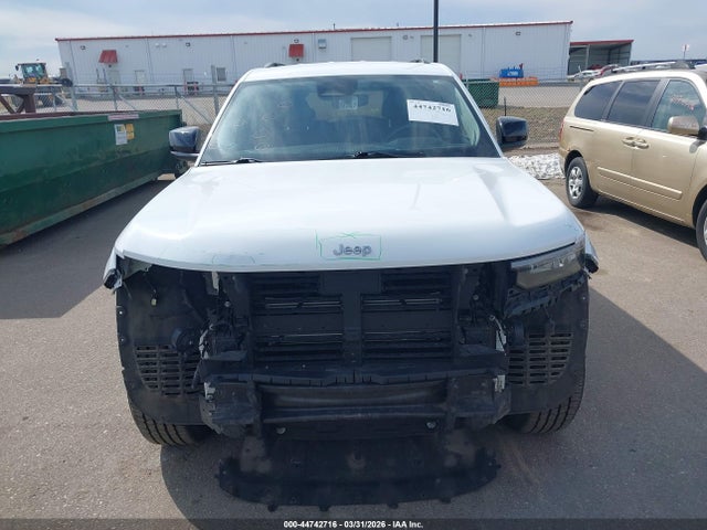 1C4RJKAG1P8799665 Jeep Grand Cherokee L Laredo 4x4