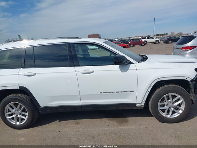 1C4RJKAG1P8799665 Jeep Grand Cherokee L Laredo 4x4