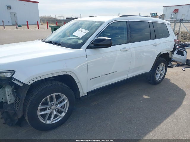 1C4RJKAG1P8799665 Jeep Grand Cherokee L Laredo 4x4