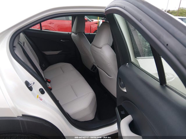 JTHY3JBH0K2019236 Lexus UX 200