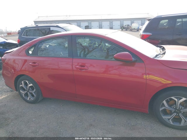 Продажа на аукционе авто 2019 Kia Forte Lxs, vin: 3KPF24AD5KE122103, номер лота: 44742718