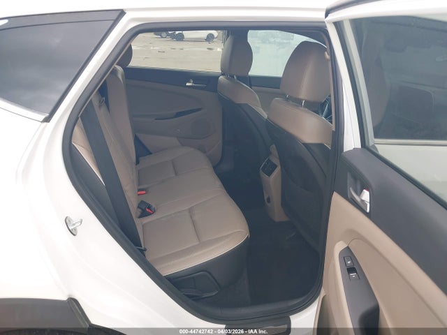 44742742 :رقم المزاد ، KM8J33AL7KU880658 vin ، 2019 Hyundai Tucson Ultimate مزاد بيع
