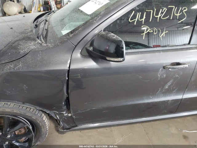 Продаж на аукціоні авто 2017 Dodge Durango R/t, vin: 1C4SDJCT1HC758383, номер лоту: 44742743