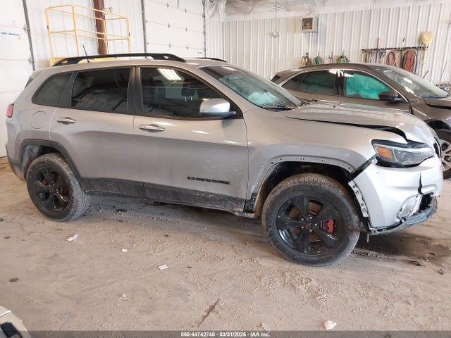 2019 Jeep Cherokee Altitude 4x4 მანქანა იყიდება აუქციონზე, vin: 1C4PJMLXXKD378771, აუქციონის ნომერი: 44742748