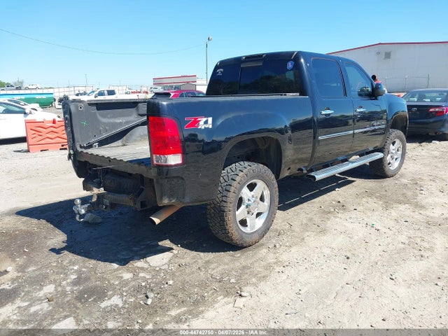 44742750 :رقم المزاد ، 1GT125CG8BF259727 vin ، 2011 Gmc Sierra 2500hd Denali مزاد بيع