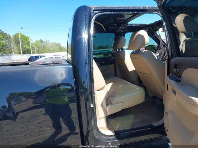 44742750 :رقم المزاد ، 1GT125CG8BF259727 vin ، 2011 Gmc Sierra 2500hd Denali مزاد بيع