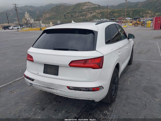 2018 AUDI Q5 WA1ANAFY9J2007957 Photo 3