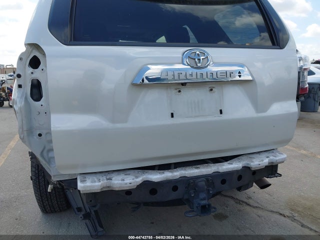 2014 TOYOTA 4RUNNER JTEZU5JR8E5069059 Photo 5