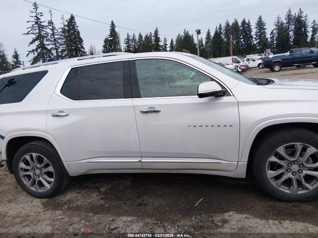 1GNERKKW7JJ117795 Chevrolet Traverse Premier