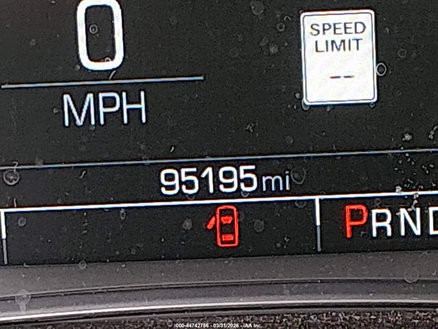 1GNERKKW7JJ117795 Chevrolet Traverse Premier