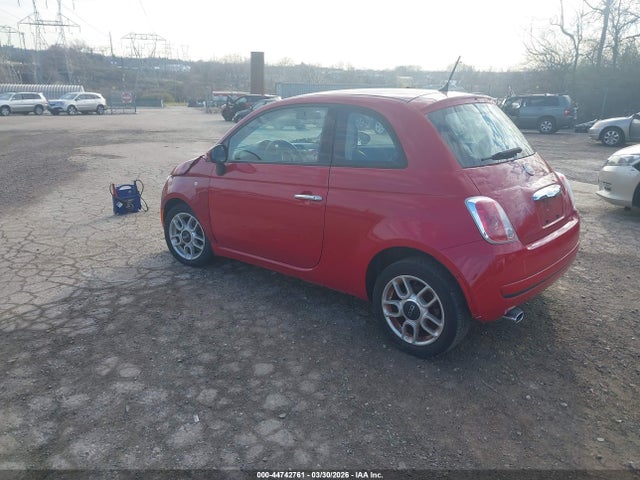 2015 FIAT 500 3C3CFFAR6FT545017 Photo 2