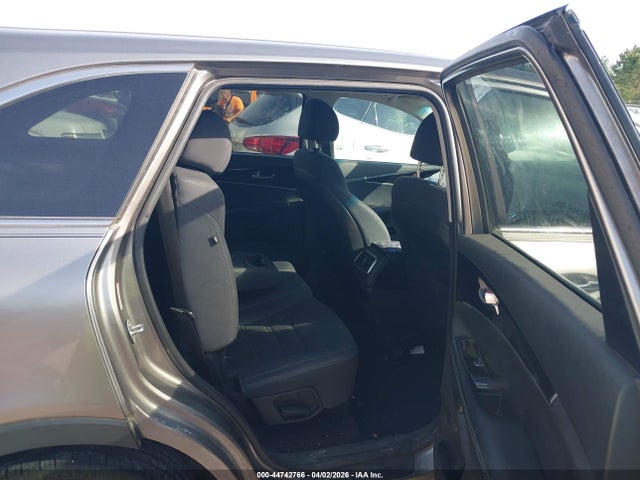 Продаж на аукціоні авто 2018 Kia Sorento 2.4l L, vin: 5XYPG4A3XJG431404, номер лоту: 44742766